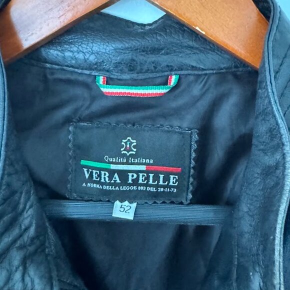 Real Italian leather Jacket(bought in Rome) - Picture 4 of 7